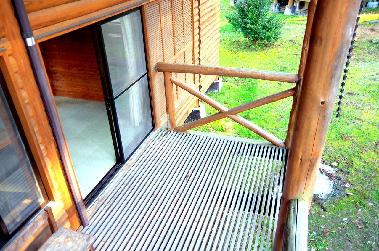 Woody Pal Yogo Villa Tsuruga Esterno foto